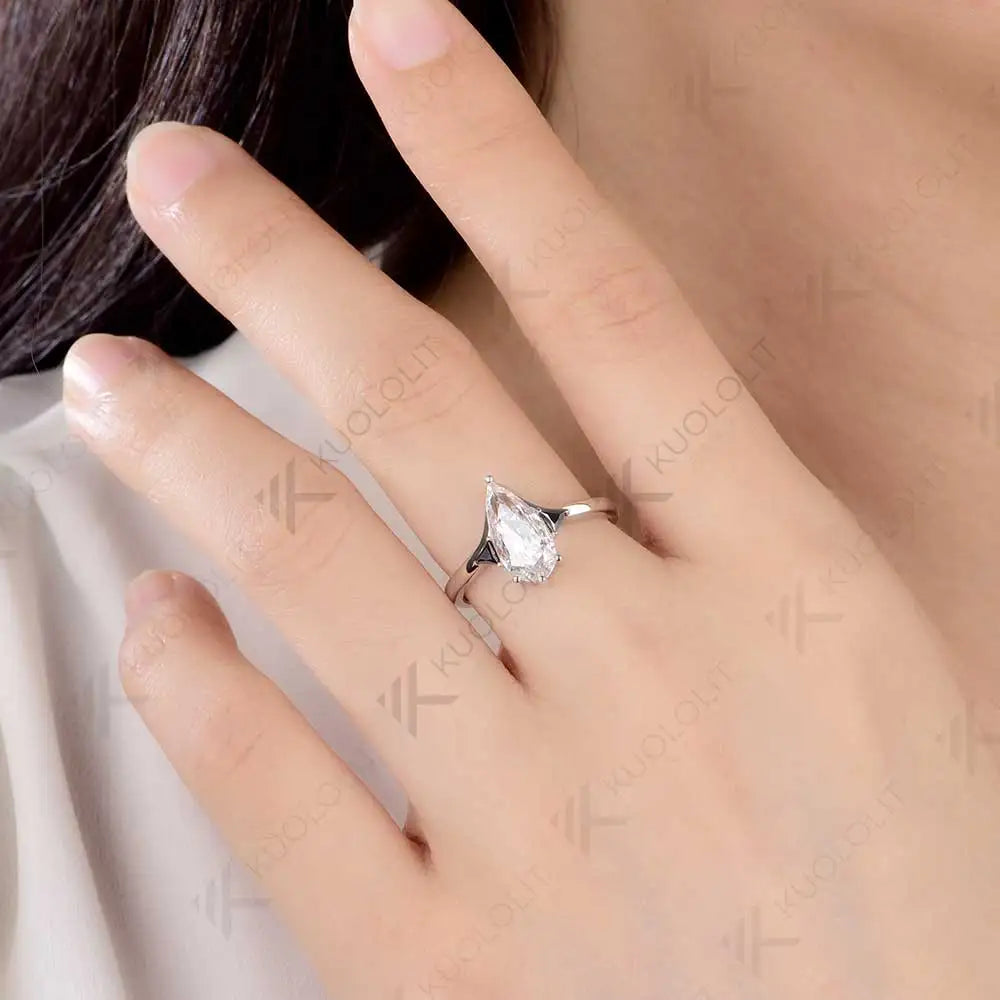 Kuololit 2.2CT Crushed Ice Moissanite Ring for Women Soild 10K 14K Yellow Gold Black Moissanite Ring for Engagement Christmas