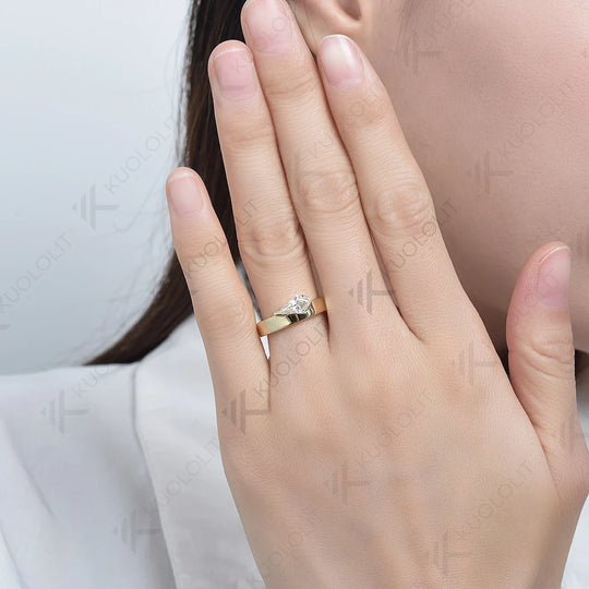 Kuololit 1CT Moissanite Ring for Women Solid 18K 14K 10K 585 White Gold Kite Engagement Ring for Christmas Anniversary Gift